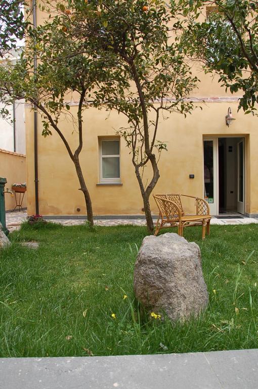 La Corte Di Lucina Terralba Экстерьер фото