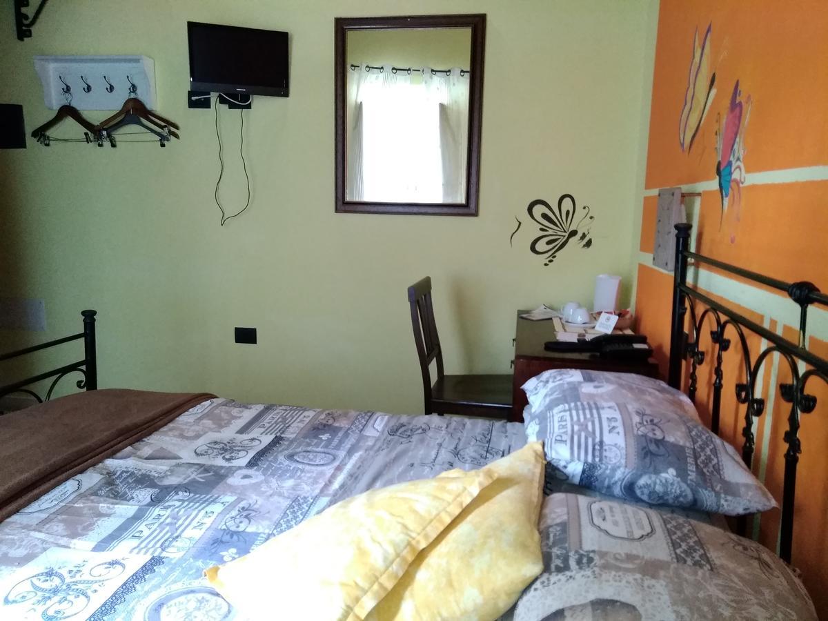 La Corte Di Lucina Terralba Экстерьер фото